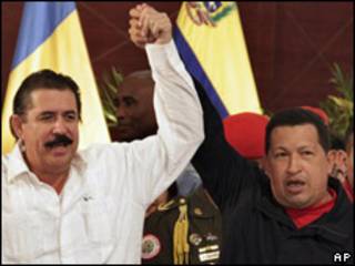Hugo Chávez y Manuel Zelaya