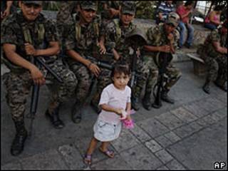Niña en Honduras