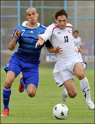 Gabriel Obertan (trái)