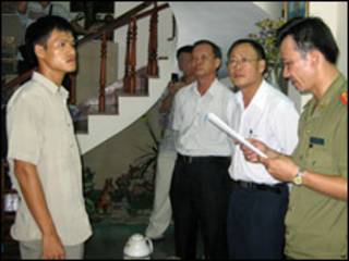 Nguyễn Tiến Trung khi bị bắt