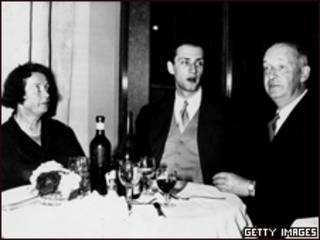 Dmitri Nabokov y Vladimir Nabokov, escritor ruso.