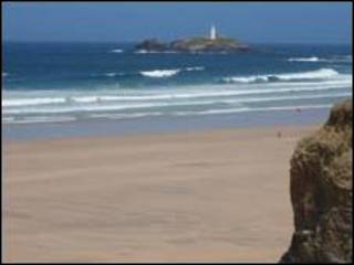Faro de Cornwall, en Inglaterra