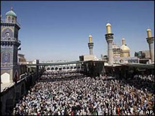 مئات الآلاف زاروا ضريح الإمام موسى الكاظم
