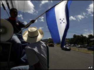 Partidarios del depuesto presidente de Honduras, Manuel Zelaya.