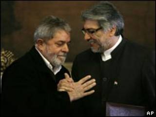 O presidente do Paraguai, Fernando Lugo, e do Brasil, Luiz Inácio Lula da Silva