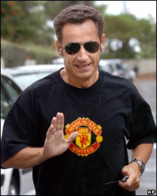 O presidente francês, Nicolas Sarkozy, durante sua corrida matinal (arquivo)