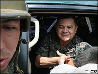 Romeo Vásquez el 30 de junio en Tegucigalpa.
