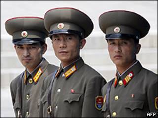 Militares norcoreanos