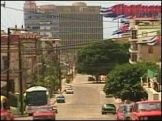Vista da missão dos EUA em Havana. Foto: Reuters TV
