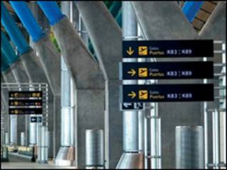 Aeoroporto de Barajas, em Madri