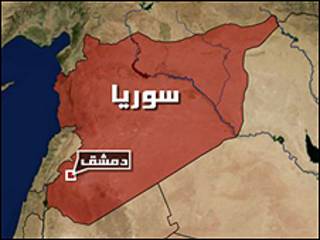 يعرف مهند الحسني بدفاعه عن حقوق السجناء السياسيين