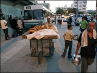 معبر رفح بين مصر وغزة