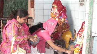 هندو ښځې په کراچۍ کې