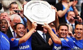 Đội Chelsea ăn mừng chiến thắng