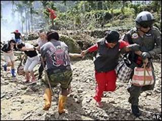 Rescate de damnificados en Taiwán