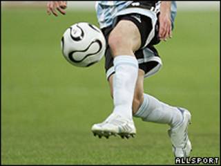 Lionel Messi jugando con la selección argentina