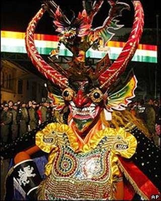 Participante de la diablada boliviana