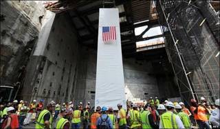 Colocación de la "última columna" en el World Trade Center