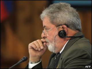O presidente Luiz Inácio Lula da Silva durante a reunião da Unasul, nesta sexta-feira (AFP, 28 de agosto)