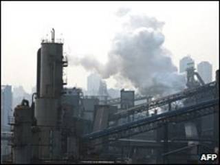 Una fábrica en China. Foto de archivo: marzo 2007