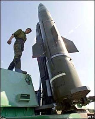 Misil ruso cerca de Kaliningrado, foto de julio de 2004
