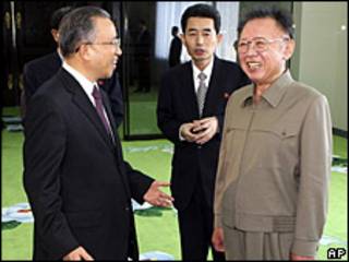 Kim Jong-il recibe al enviado chino