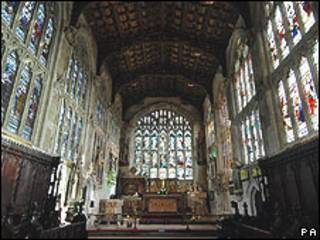 Interior de la iglesia Holy Trinity Church