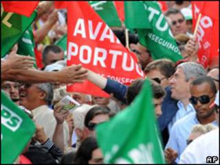 O premiê José Sócrates em campanha