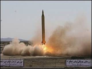 Foto de la agencia de noticias iraní Fars que afirma mostrar el lanzamiento del misil Shahab-3 el 28 de septiembre de 2009