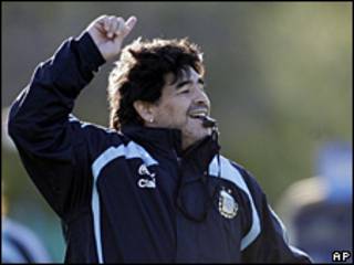 Diego Maradona, durante un entrenamiento