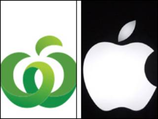 Logo de Woolworths y de Apple
