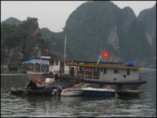 Bến tàu Hạ Long-hình minh họa