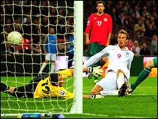 جانب من مباراة المنتخب الانجليزي