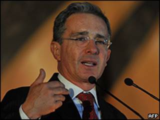 Álvaro Uribe