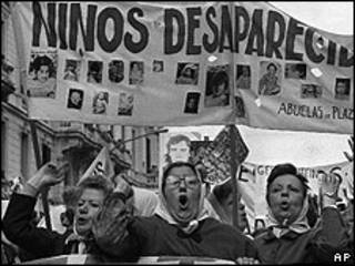 Madres de Plaza de Mayo, (foto archivo)