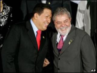 Os presidentes Hugo Chávez e Luiz Inácio Lula da Silva (foto de arquivo)
