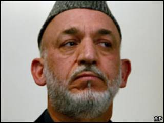 O presidente do Afeganistão, Hamid Karzai (foto de arquivo)