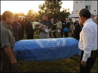 Funeral de funcionário da ONU morto no ataque em Cabul