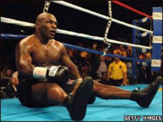 Tyson en una pelea en 2005