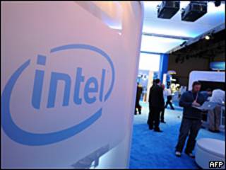 Logotipo de Intel.