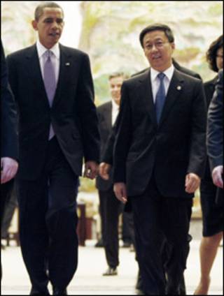 Obama na China com o prefeito de Xangai, Han Zheng