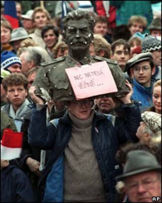 Manifestación en Praga en 1989