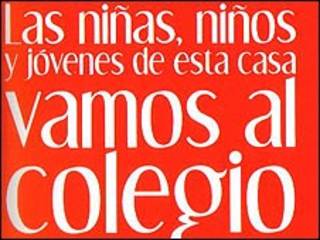 Anuncio que anima a los niños a ir al colegio