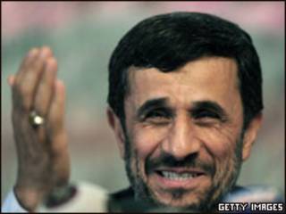 O presidente do Irã, Mahmoud Ahmadinejad (foto de arquivo)