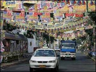 Philippines đã bươước vào mùa tranh cử