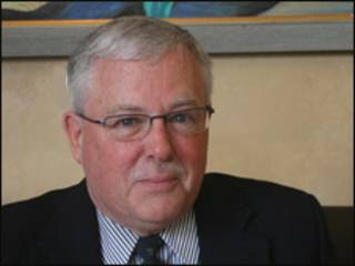 Giáo sư Carlyle Thayer