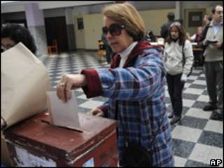 Primera vuelta electoral en Uruguay