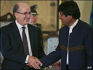 Evo Morales y Antonio Brufau