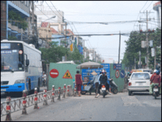 Lô cốt trên đường phố Việt Nam