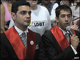 Pareja gay